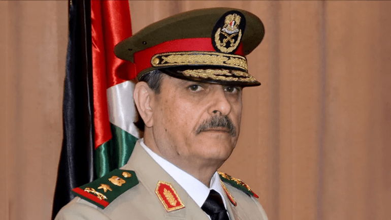 yyy-1-1786446724 فهد جاسم الفريج، وزير الدفاع ورئيس أركان الجيش السوري في عهد النظام المخلوع