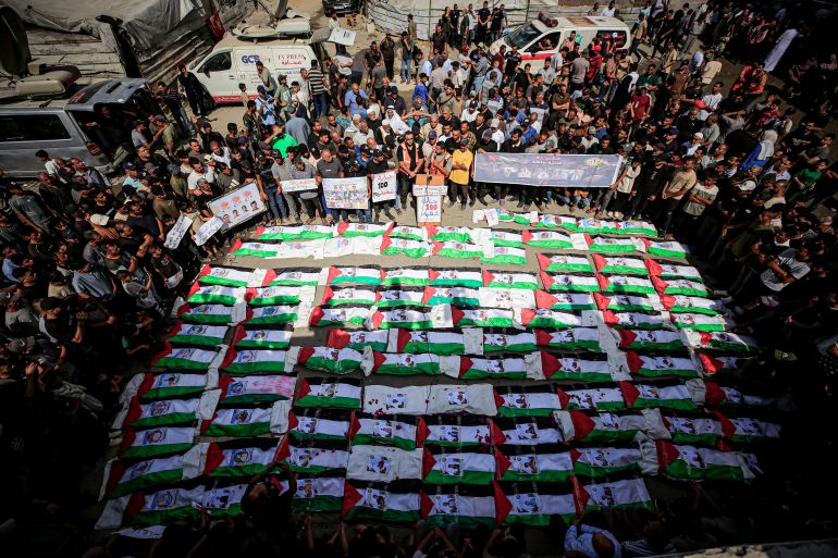 30gazaa-1788691093 GAZA CITY, GAZA, PALESTINE - SEPTEMBER 6: Palestinian mourners gather for a mass funeral service in the Al-Zaytoun neighborhood, south of Gaza City, Palestine on September 6, 2026. Family members and local residents paid their final respects to more than 100 Palestinians, including 70 children, whose bodies were retrieved from the ruins of destroyed residential buildings following days of search and recovery efforts under collapsed concrete after Israeli airstrikes. ( Khames Alrefi - Anadolu Agency )