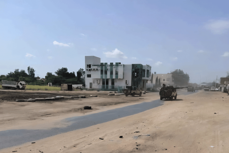 المصدر: حساب Sudan News @Sudan_tweet على إكس القوات المسلحة من داخل مدينة بارا بولاية شمال كردفان الرابط: https://x.com/Sudan_tweet/status/1966123200380809299