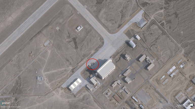 5-1788189004 الطائرة J-XDS خارج الحظيرة الرئيسية – 13 سبتمبر/أيلول 2025