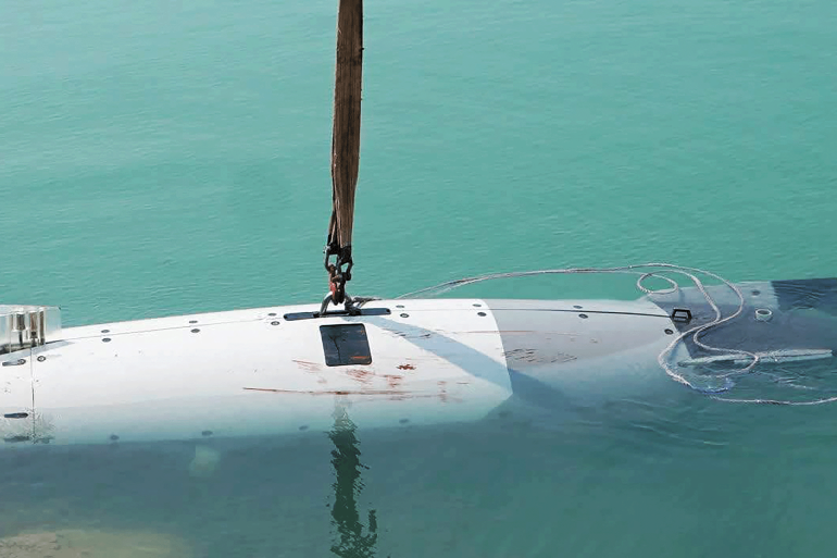 This handout photograph released on the official Sepah News website of Iran's Islamic Revolutionary Guard Corps (IRGC) on September 8, 2026, reportedly shows an unmanned US submarine drone captured by the Guards in the Strait of Hormuz. Iran's Revolutionary Guards on September 8 said they seized an American submarine drone in the strategic Strait of Hormuz, which Tehran has blockaded in the months-long Middle East war. Iran has maintained a blockade of the Strait of Hormuz, which normally carries about a fifth of the world's oil and liquefied natural gas exports, since the outbreak of the war in late February. أعلن الحرس الثوري الإيراني الثلاثاء مصادرة غواصة أميركية غير مأهولة في مضيق هرمز الاستراتيجي، الذي أغلقته طهران فعليا منذ بدء الحرب عليها قبل أكثر من ستة أشهر.
