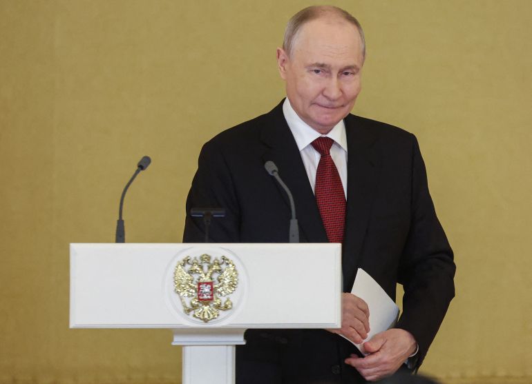 afp_6aa1f667d0a6-1788999271 Russia's President Vladimir Putin attends the ceremony to present the Lev Tolstoy International Peace Prize to Vietnamese president in Moscow on September 9, 2026.