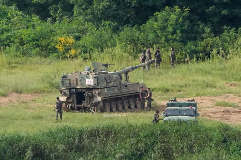 ap_6a9e48f6cd554-1788758262 South Korean army soldiers work near their K-9 self-propelled howitzer in Paju, South Korea, near the border with North Korea, Sunday, Sept. 6, 2026. (AP Photo/Ahn Young-joon)