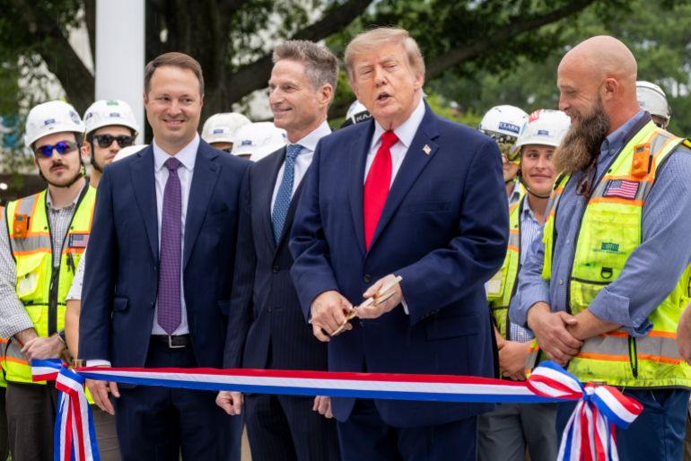 epa_6ab23d6370ba-1790066019 epa13254845 US President Donald Trump delivers remarks during the ribbon-cutting ceremony for the new helipad on the South Lawn of the White House in Washington, DC, USA, 21 September 2026 (issued 22 September 2026). President Donald Trump is scheduled to depart from the newly completed White House helipad for New York, where he will attend the United Nations General Assembly and address world leaders on 22 September 2026. EPA/SHAWN THEW