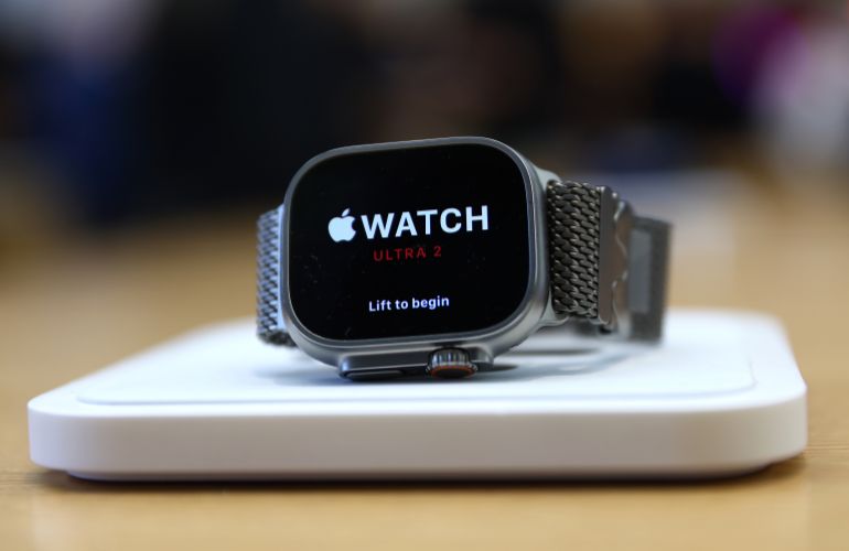 getty_6a3bd96bd0-1782307179 LONDON, ENGLAND - SEPTEMBER 20: An Ultra 2 iWatch is seen on display at the Apple Store, Regent Street on September 20, 2024 in London, England. Following Apple's new product announcements, customers can pick up the new iPhone 16, 16 Plus, 16 Pro and 16 Pro Max, Apple Watch Series 10, AirPods 4, AirPods Pro 2 and AirPods Max from UK Apple Stores today. (Photo by Peter Nicholls/Getty Images)