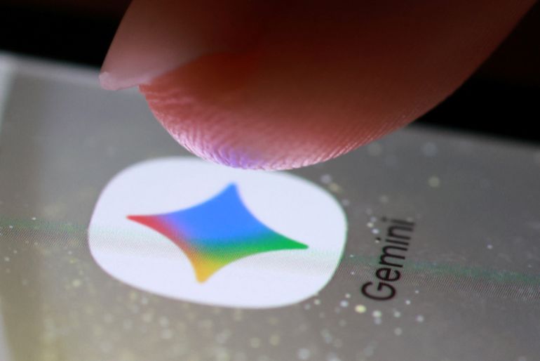 The Gemini app icon on a smartphone in this illustration taken October 27, 2025. REUTERS/Dado Ruvic/Illustration
