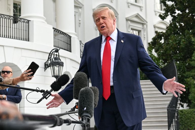 reuters_6aba0294-1790575252-1 US President Donald Trump speaks to the media as he departs the White House on the South Lawn in Washington, DC, US, September 26, 2026. REUTERS/Annabelle Gordon