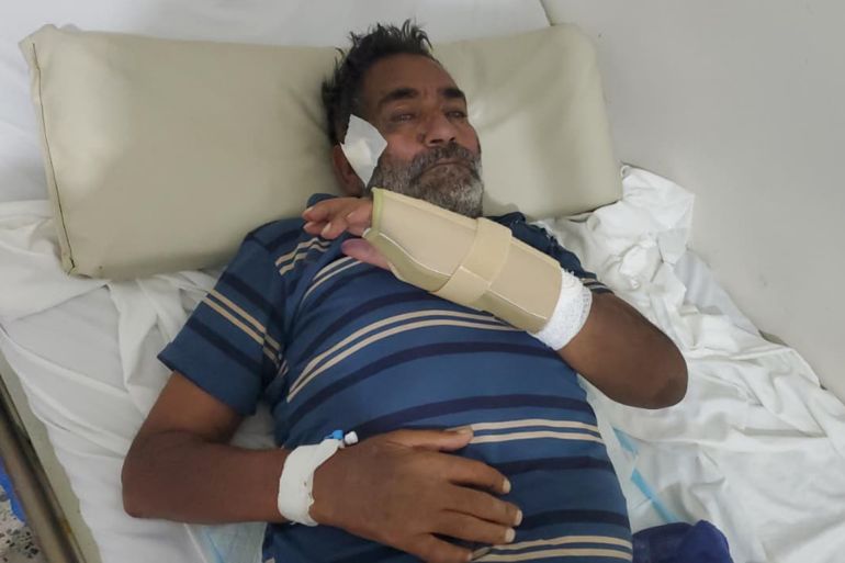 المواطن مهيوب حسن الكحلاني أصيب جراء قذيفة