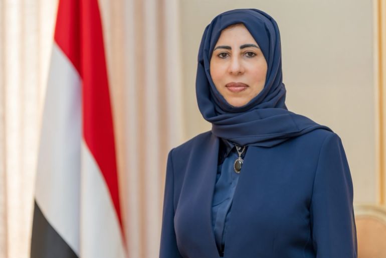 وزيرة الخارجية اليمنية حذرت من أن التصعيد الحوثي الأخير وتضييق الحصار على تعز وقراها ينذر بكارثة إنسانية تطال أكثر من 4 ملايين نسمة