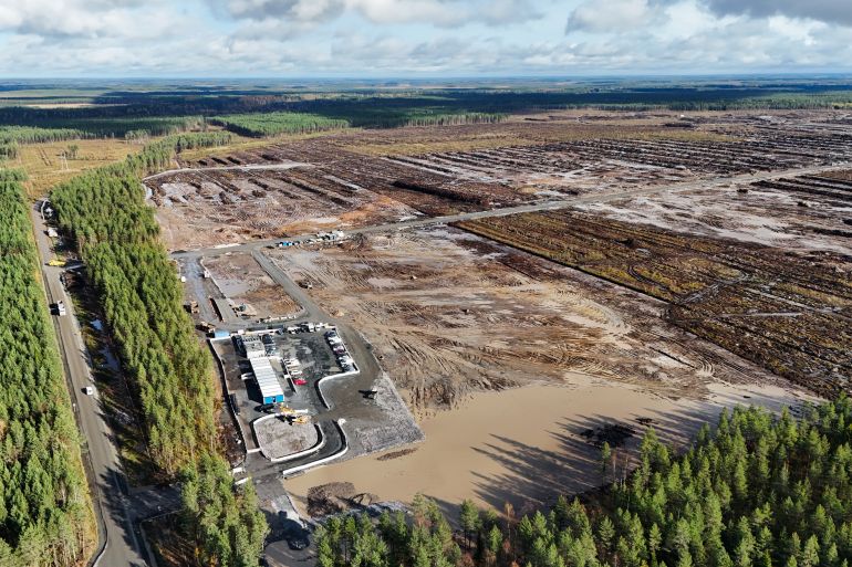 6468s34y1s-1791180318-1 An aerial view shows the site where Google's data centre is set to be built in Muhos, Finland, on September 29, 2026. In the northern Finnish town of Muhos, 36-year-old farmer Joni Pitkanen is preparing for life with a new neighbour -- just kilometers away tech giant Google is planning to build new data centres. The planned data centres are part of an announced 13-billion-euro ($15-billion) investment in Finland over the next two years -- the US tech giant's single biggest investment in Europe. A few kilometers down the gravel road that passes by Pitkanen's farm, the forest has already been cut down on land acquired by Google, with excavators now clearing the ground and rumbling trucks shuttling back and forth to the construction area located next to major power lines. (Photo by Alessandro RAMPAZZO / AFP)