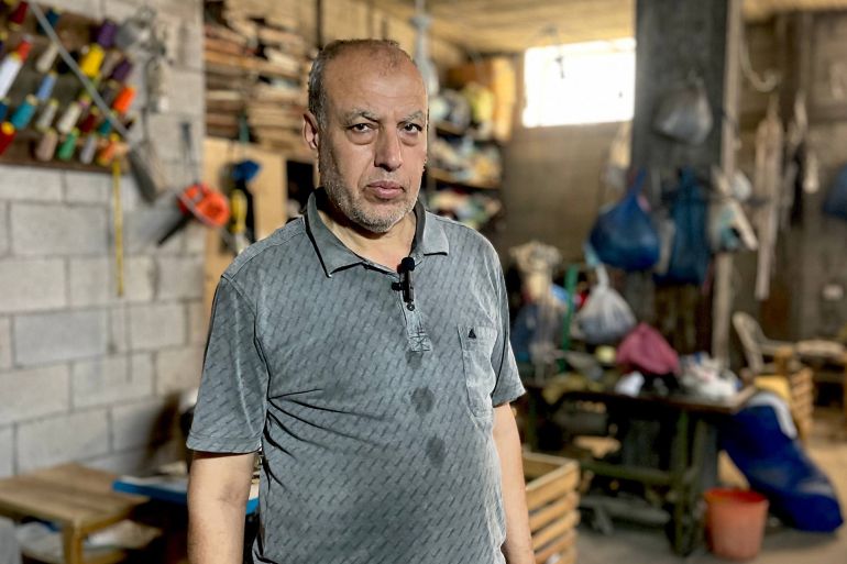 76767-1793018286 جودت عبده صاحب مصنع خياطة