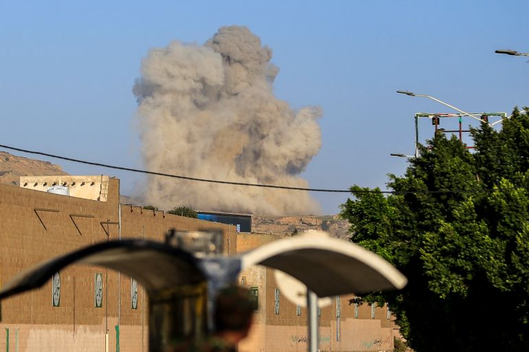 afp_6ac9fff467eb-1791623156-1 A plume of smoke rises during a reported airstrike by the Saudi-led coalition on the Houthi-controlled Yemeni capital Sanaa, on October 9, 2026.