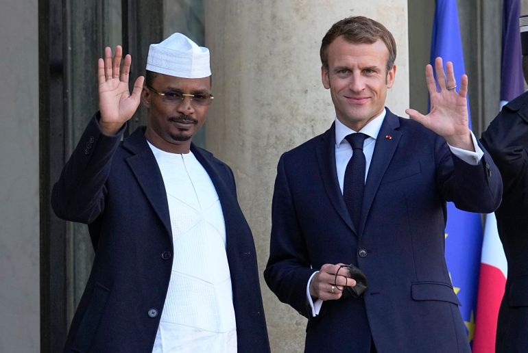 ap_6979d37b8fc3a-1769591675 Chad's Interim President and Chairman transitional Military Council, Gen. Mahamat Idriss Deby, left, is welcomed by French President Emmanuel Macron for a meeting on the Sahel crisis at the Elysee Palace in Paris, Friday, Nov. 12, 2021. (AP Photo/Michel Euler)