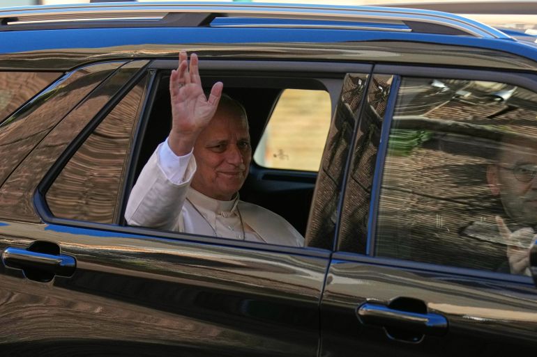 ap_6acfa28a326e3-1791992458 Pope Leo XIV leaves the Vatican for the Agostino Gemelli Polyclinic in Rome, Tuesday, Oct. 13, 2026, where he's expected to be operated to remove a lung nodule. (AP Photo/Andrew Medichini)