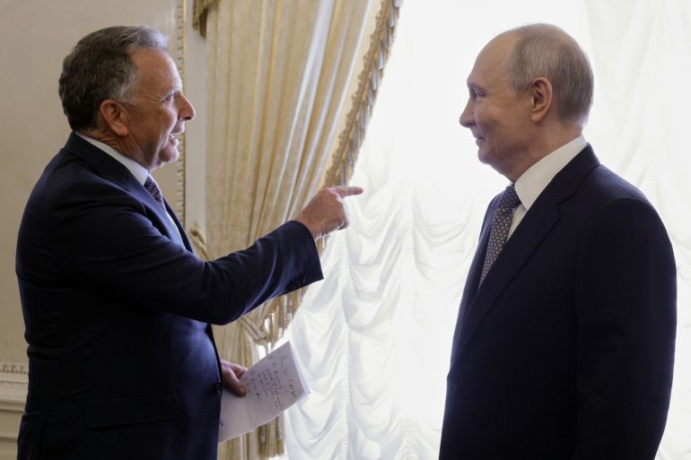 ap_6ad8d8e235fb5-1792596194 U.S. President Donald Trump's special envoy Steve Witkoff, left, gestures during his meeting with Russian President Vladimir Putin at the Konstantin Palace in Strelnya, outside St. Petersburg, Russia, on Wednesday, Oct. 21, 2026. (Gavriil Grigorov, Sputnik, Kremlin Pool Photo via AP)
