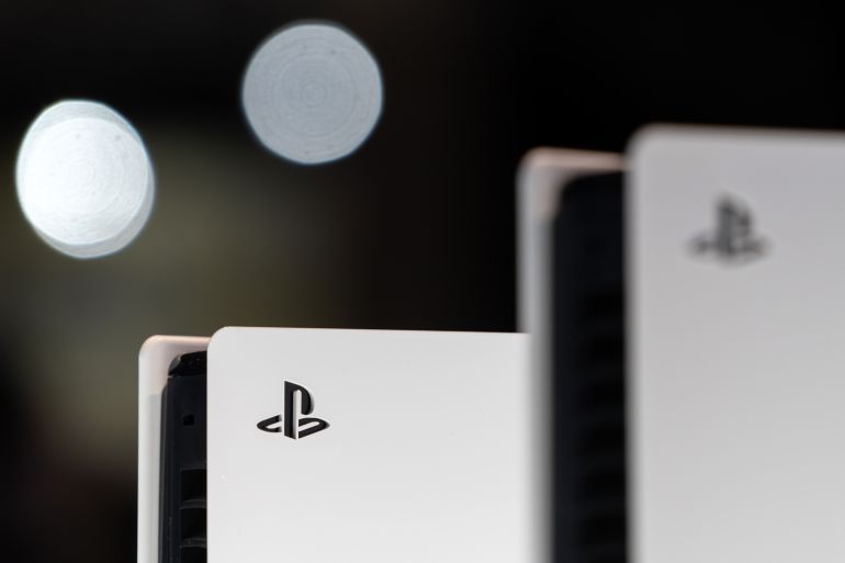 getty_6ac76b07be-1791453959 CHIBA, JAPAN - SEPTEMBER 26: Sony PlayStation 5 Pro (L) and PlayStation 5 Digital Edition (R) video game consoles are displayed during the Tokyo Game Show 2024 at Makuhari Messe on September 26, 2024 in Chiba, Japan. The gaming exhibition is one of the world's largest and will be held through September 29th. (Photo by Tomohiro Ohsumi/Getty Images)