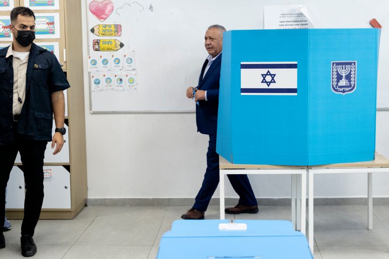 HERZLIYA, ISRAEL - OCTOBER 27: Former Israeli army chief of staff and Yashar Party leader, Gadi Eisenkot, casts his vote during Israel's general elections on October 27, 2026 in Hezliya, Israel. Voters are heading to the polls in Israel to elect 120 members of the Knesset, which will determine the make-up of the government that succeeds incumbent Prime Minister Benjamin Netanyahu's right-wing coalition. The legislative elections are the first to be held since the Hamas-led attacks against Israel on October 7, 2023. (Photo by Amir Levy/Getty Images)
