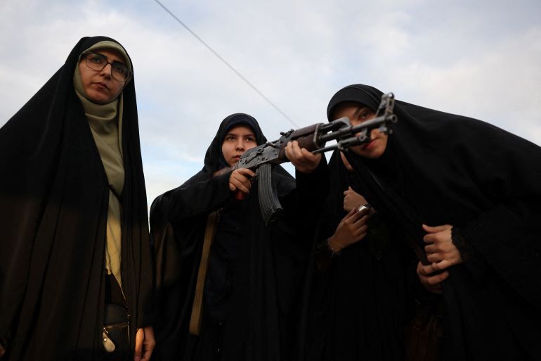 Iranian women volunteers receive military training at a military training center for ordinary citizens at Imam Hussein Square in central Tehran, Iran, October 4, 2026. Majid Asgaripour/WANA (West Asia News Agency) via REUTERS ATTENTION EDITORS - THIS PICTURE WAS PROVIDED BY A THIRD PARTY. ISRAEL OUT. NO COMMERCIAL OR EDITORIAL SALES IN ISRAEL. NO ACCESS FOR ISRAELI MEDIA. NO USE BBC PERSIAN. NO USE VOA PERSIAN. NO USE MANOTO. NO USE IRAN INTERNATIONAL. NO USE RADIO FARDA. DIGITAL: NO USE BBC PERSIAN. NO USE VOA PERSIAN. NO USE MANOTO. NO USE IRAN INTERNATIONAL. NO USE RADIO FARDA.